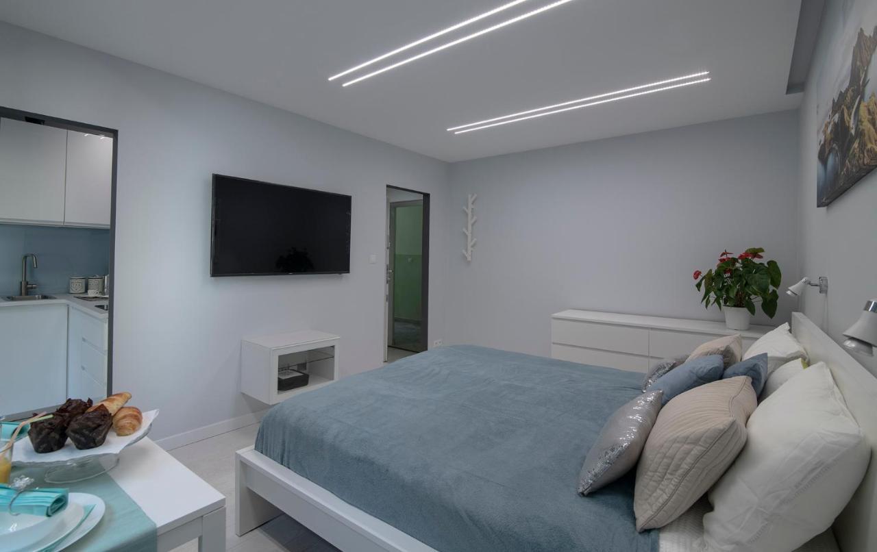 Wlr - Hoza Iii Apartament *